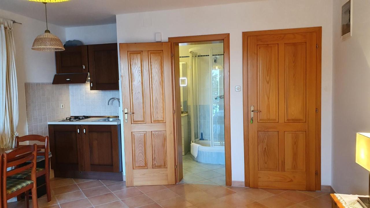 Sea Side Apartments 4* Novi Vinodolski Exterior foto